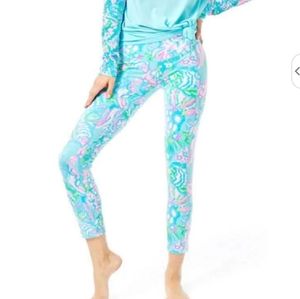 NWT Lilly Pulitzer Luxletic Weekender Midi XXS